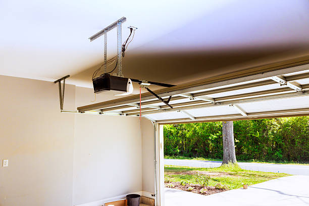 Top rated local Garage Door Roller Replacement specialists in Bermuda Dunes, CA